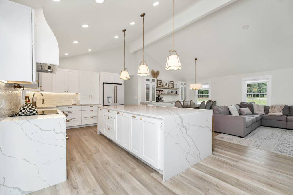 kitchen white marble island 