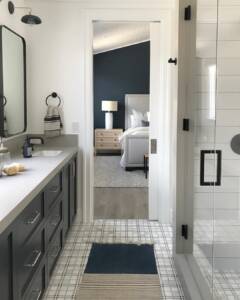 jack & jill inspired bathroom